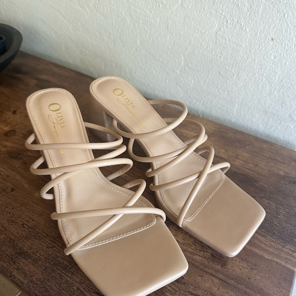 Shoes - 6.5 nude heels